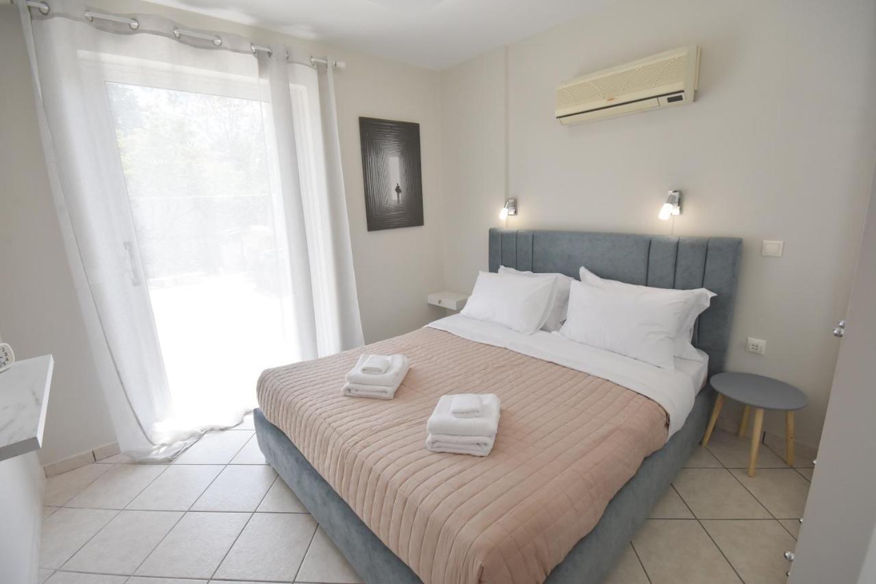 K&C Rooms- Apartments Markópoulon Exterior foto